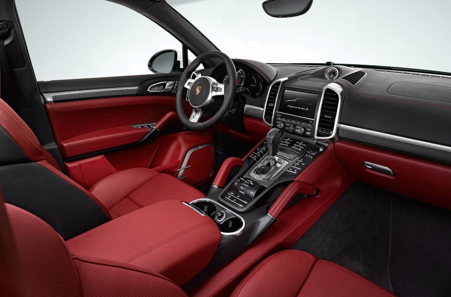  Porsche Cayenne Turbo S 2012 года  (фото 14 из 28)